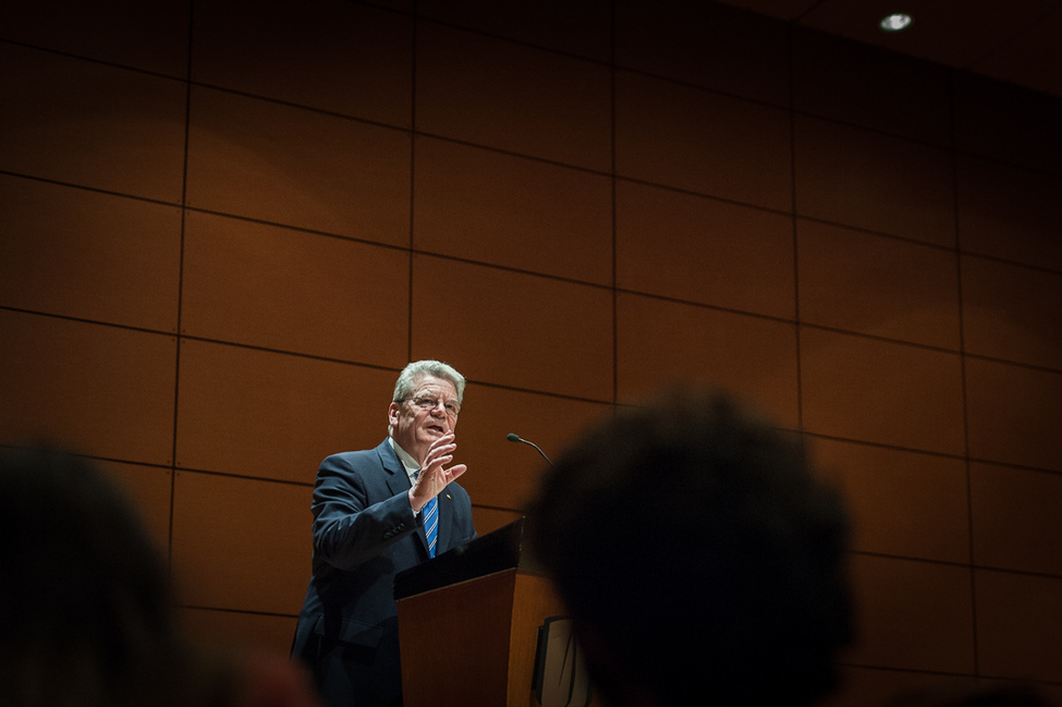 Bundespräsident Joachim Gauck hält eine Rede an der Universidad de los Andes in Bogotá