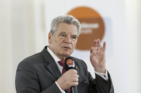 Bundespräsident Joachim Gauck in der Diskussion