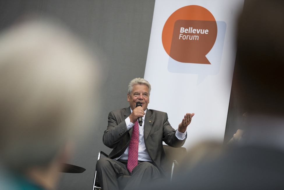 Bundespräsident Joachim Gauck während des Bellevue Forums zum Thema Demokratie braucht Deine Stimme! 