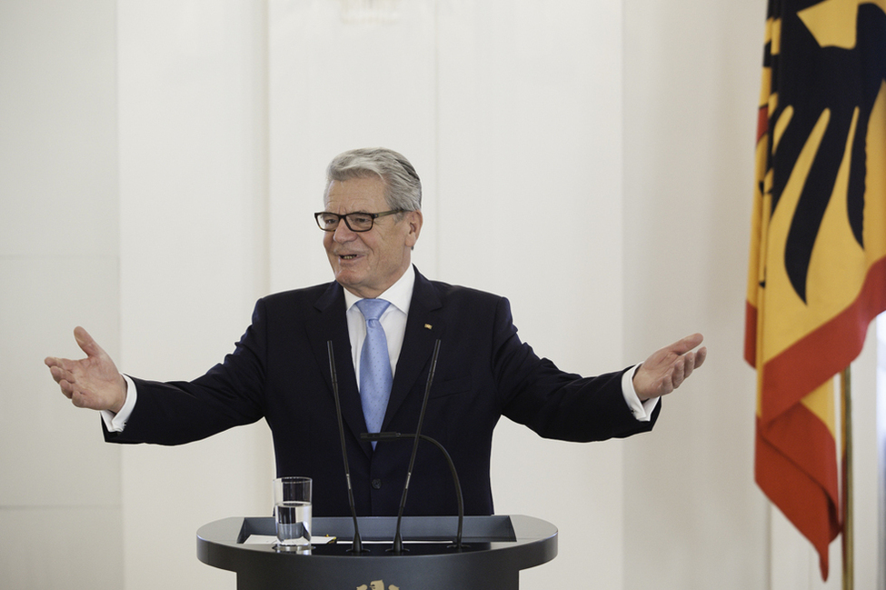 Bundespräsident Joachim Gauck hält eine Ansprache bei der Ordensverleihung anlässlich des Tages des Ehrenamtes