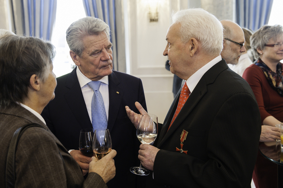 Bundespräsident Joachim Gauck bei der Ordensverleihung anlässlich des Tages des Ehrenamtes