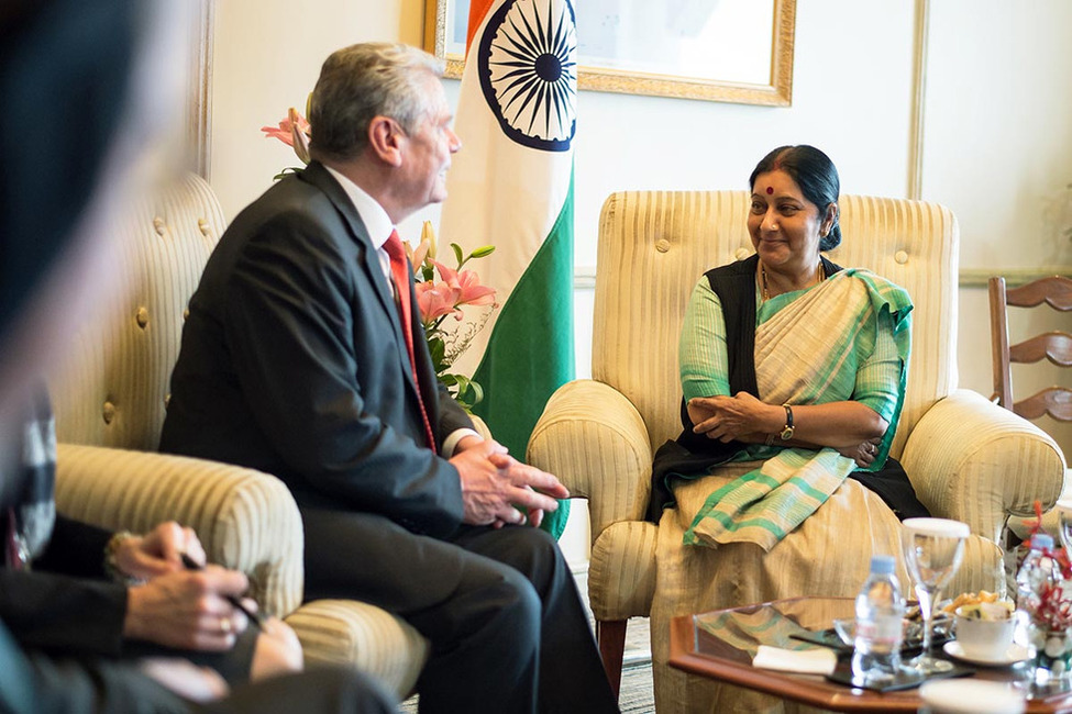 Bundespräsident Joachim Gauck im Gespräch mit der Oppositionsführerin Sushma Swaraj