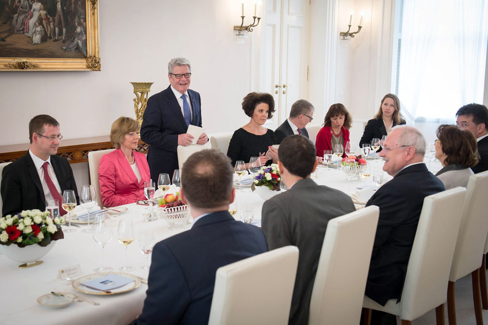 Bundespräsident Joachim Gauck hält eine Ansprache beim Mittagessen zu Ehren des Präsidenten der Slowakischen Republik, Dr. Ivan Gašparovič, und Silvia Gašparovičová in Schloss Bellevue