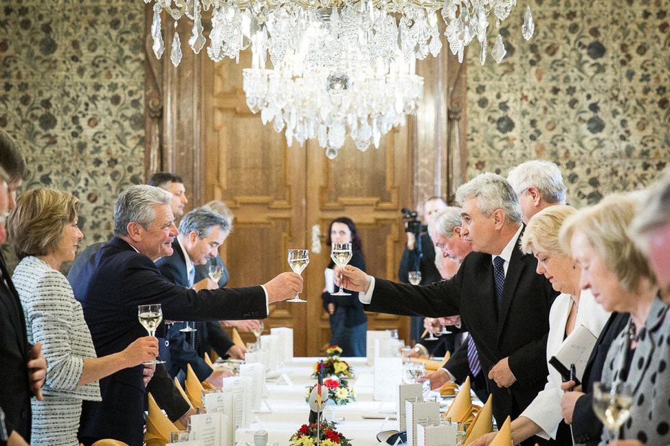 Bundespräsident Joachim Gauck beim Mittagessen, gegeben vom Senatspräsidenten Milan Štěch