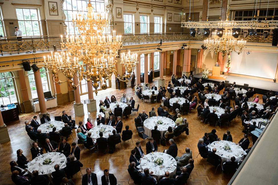 Bundespräsident Joachim Gauck bei seiner Ansprache während des Mittagessens im Gesellschaftshaus Palmengarten in Frankfurt/Main