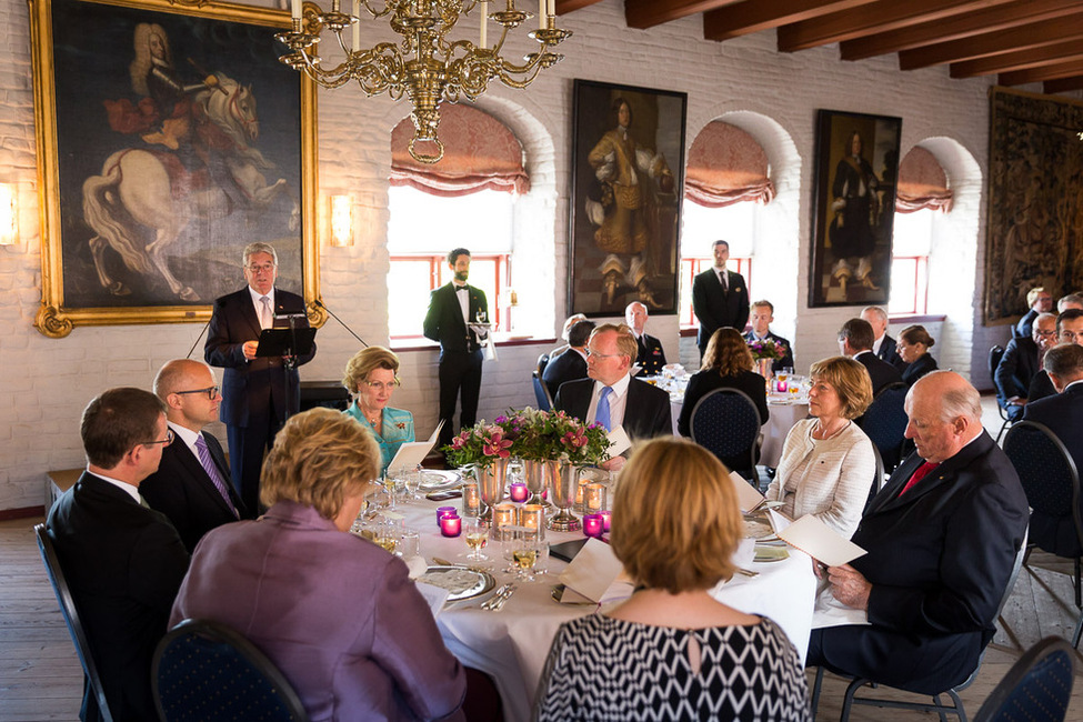 Bundespräsident Joachim Gauck hält eine Ansprache beim Mittagessen, gegeben von der norwegischen Regierung, in der Festung Akershus
