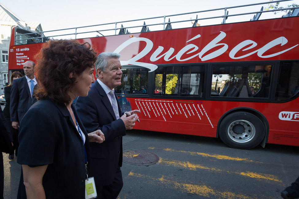 Bundespräsident Joachim Gauck beim Stadtrundgang durch Québec 