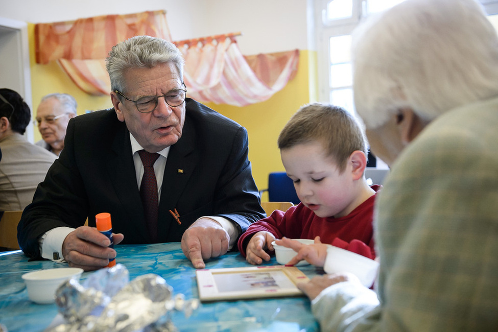 Bundespräsident Joachim Gauck besucht die Kindertagesstätte Kleine Strolche in Arnsberg