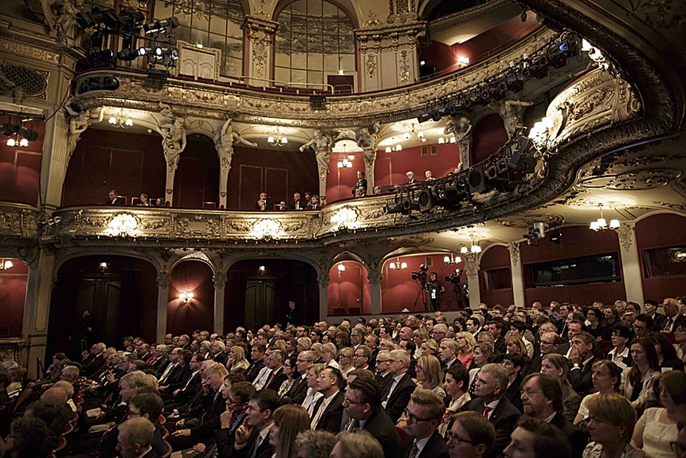 Festakt anlässlich 125 Jahre Gesamtmetall im Berliner Ensemble