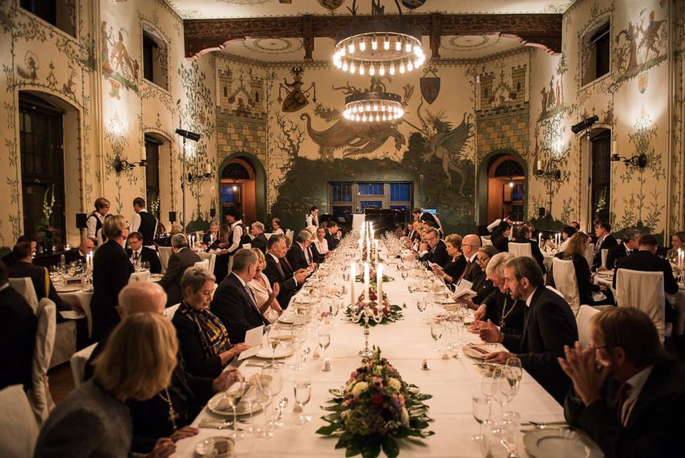 Bundespräsident Joachim Gauck beim Abendessen im Wappensaal der Wartburg anlässlich des 'Arraiolos-Treffens' der nicht-exekutiven Staatsoberhäupter der Europäischen Union 