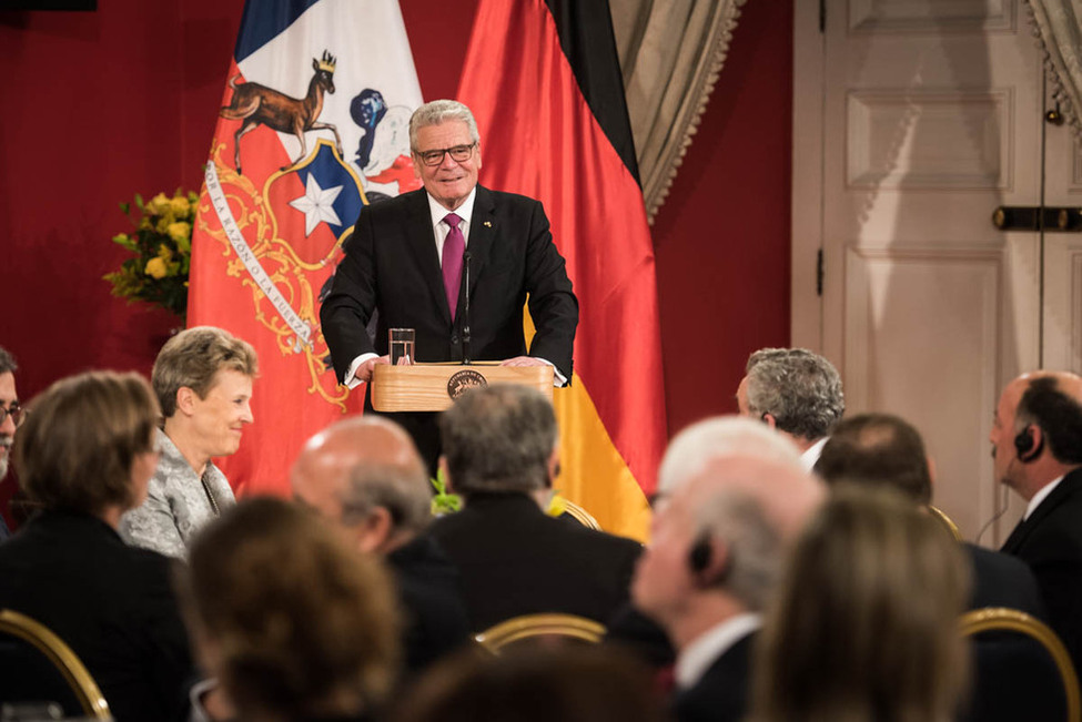 Bundespräsident Joachim Gauck hält eine Ansprache beim Staatsbankett, gegeben von der chilenischen Präsidentin Michelle Bachelet, anlässlich seines Staatsbesuchs in der Republik Chile