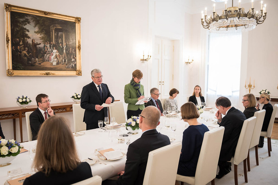 Bundespräsident Joachim Gauck hält eine Rede beim Mittagessen zu Ehren der Präsidentin der Republik Estland, Kersti Kaljulaid, anlässlich ihres Antrittsbesuchs 