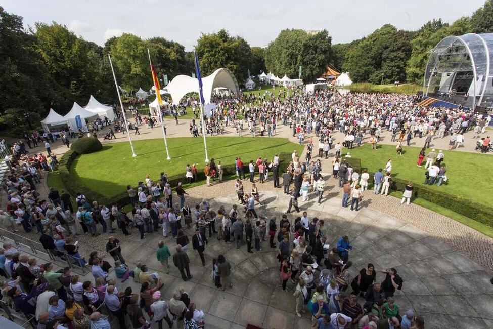 Tag des offenen Schlosses beim Bürgerfest des Bundespräsidenten