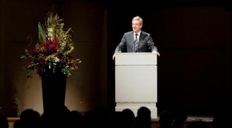 Bundespräsident Christian Wulff am Rednerpult