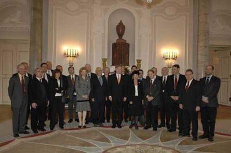 Gruppenbild: Bundespräsident Horst Köhler und die Mitglieder des Wissenschaftlichen Rates