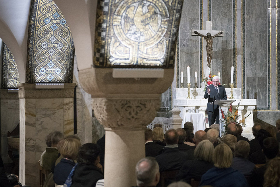 Bundespräsident Frank-Walter Steinmeier hält eine Ansprache zum Thema '500 Jahre Reformation: Europa zwischen Einheit und Vielfalt' in der Christuskirche in Rom anlässlich seiner Reise in den Vatikan 