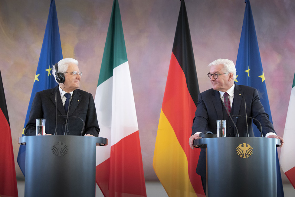 Bundespräsident Frank-Walter Steinmeier und der Präsident der Italienischen Republik Sergio Mattarella bei einer Begegnung mit der Presse in Schloss Bellevue im Januar 2019 (Archivbild)