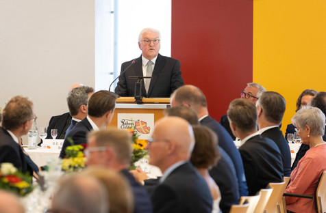 Bundespräsident Frank-Walter Steinmeier hält beim Libori-Mahl eine Rede zum 500. Jubiläum des Libori-Festes in Paderborn