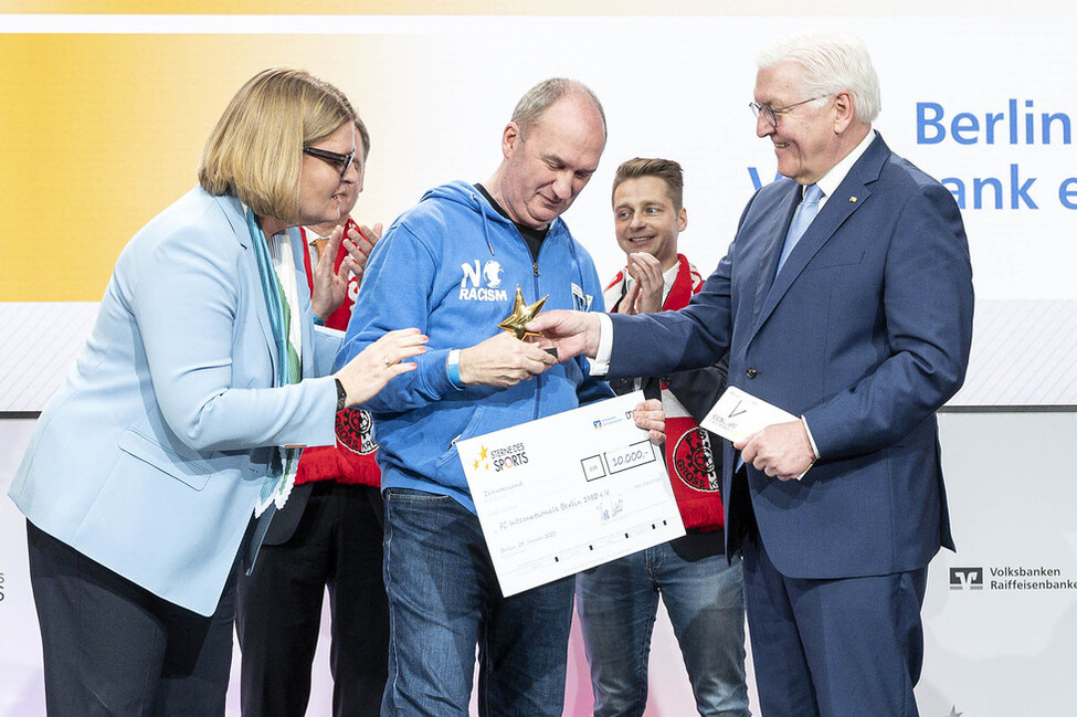 Bundespräsident Frank-Walter Steinmeier bei der Preisverleihung 'Sterne des Sports' in Gold 2022