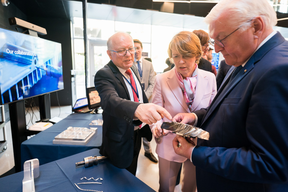 Bundespräsident Steinmeier besichtigt Forschungsprojekte der Universität von British Columbia.