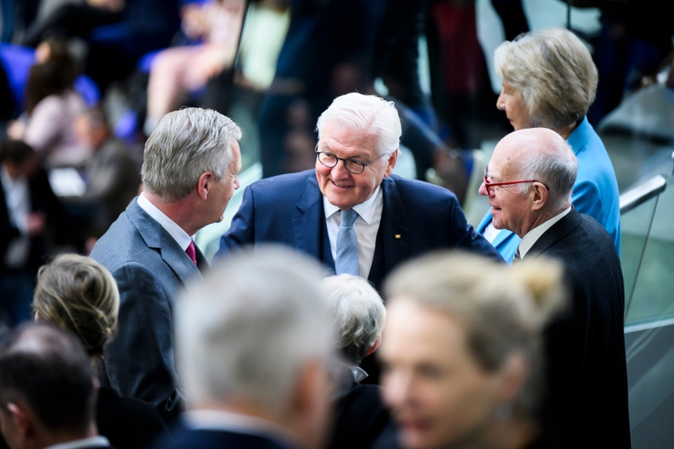 Bundespräsident Steinmeier bei der Konstituierung des 21. Deutschen Bundestags (© Bundesregierung/Güngör) Bundespräsident Steinmeier bei der Konstituierung des 21. Deutschen Bundestags
