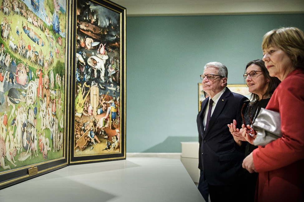Bundespräsident Joachim Gauck und Daniela Schadt beim Rundgang durch die ständige Ausstellung des Prado Museums in Madrid während ihres Besuchs im Königreich Spanien 