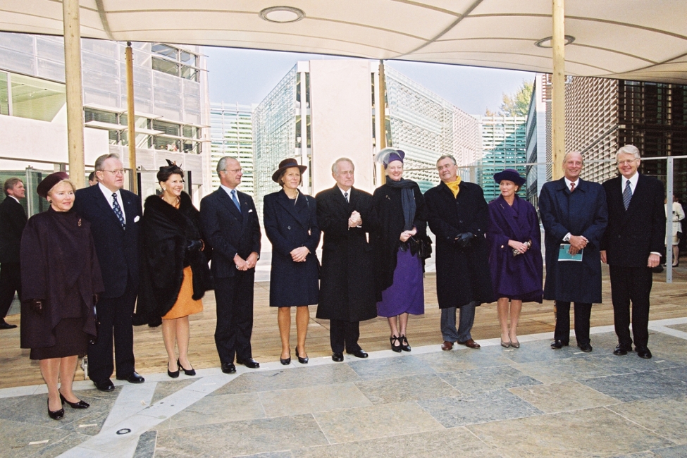 Group photo of the Nordic heads of state in October1999 (© Mario Faßbender) Group photo of the Nordic heads of state in October1999
